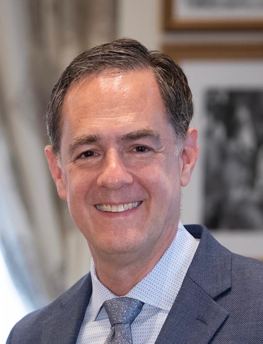 Ian P. Alberg, Principal at Edgewater Partners